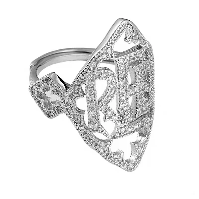 Anillo clásico Unisex con personalidad Hip Hop Rap de lujo con letras rojas Taylor, anillos de piedra de cristal, accesorios de joyería ajustables - Image 2