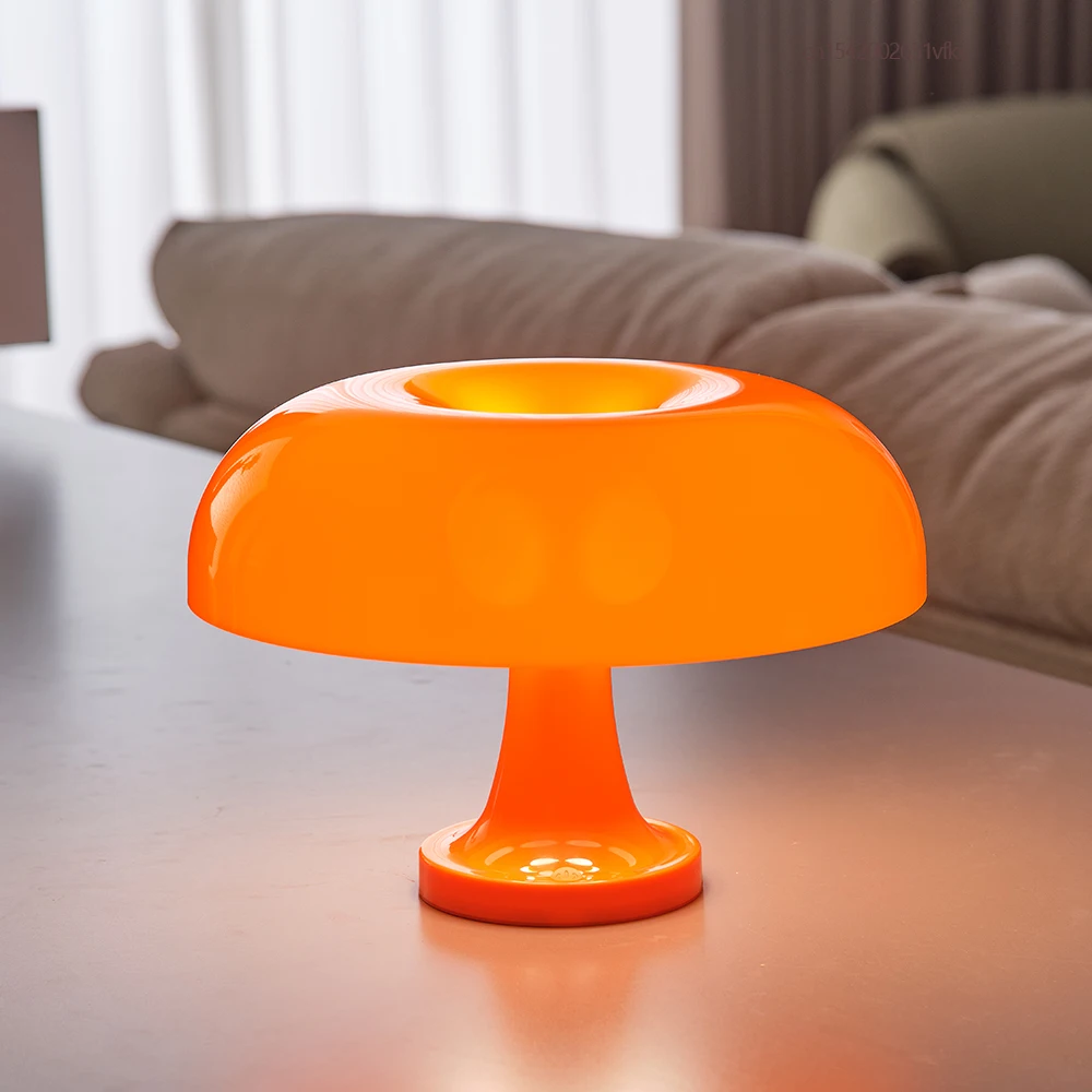 Lámpara de mesa de seta clásica, arte moderno Bauhaus, lámpara de mesita de noche de dormitorio, lámpara de mesa decorativa naranja de diseñador danés