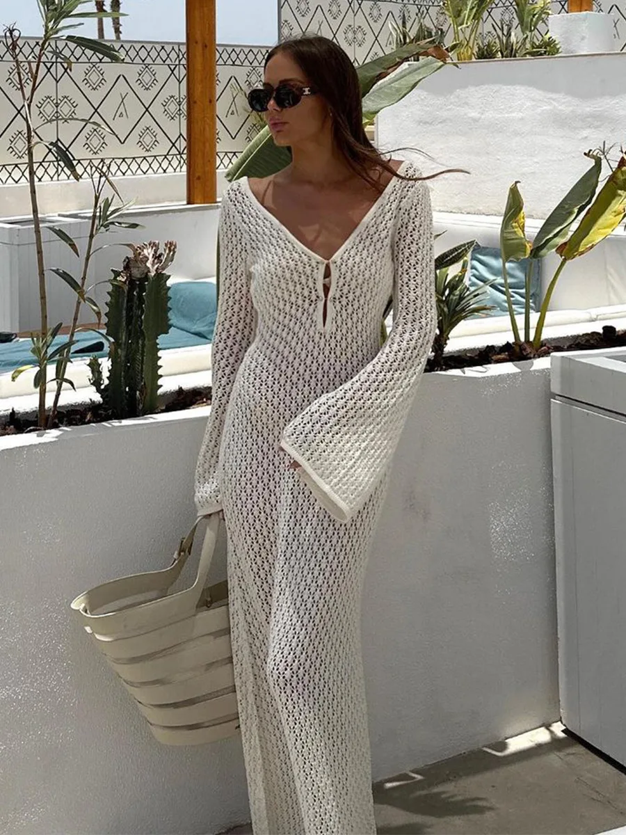 Vestido de punto de manga larga con cuello en V profundo transparente para mujer, ropa de playa ahuecada, vestido sin espalda, moda Bikin, blanco, Sexy