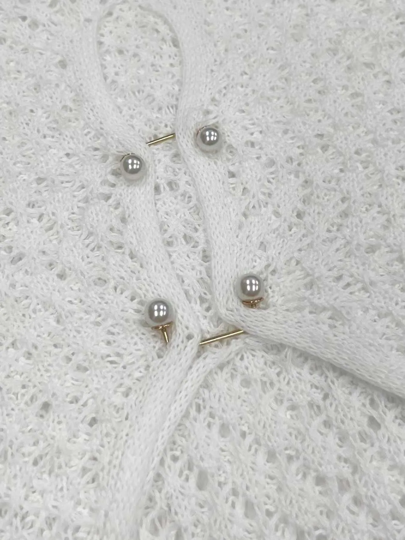 Vestido de punto de manga larga con cuello en V profundo transparente para mujer, ropa de playa ahuecada, vestido sin espalda, moda Bikin, blanco, Sexy - Image 5