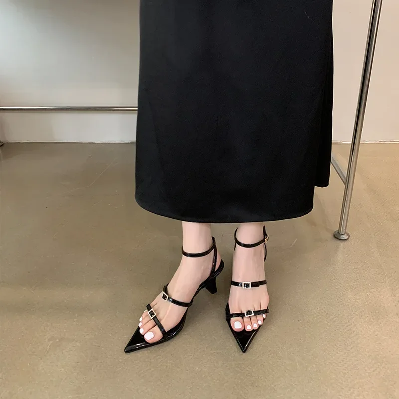 Tacones de aguja elegantes de estilo socialité para mujer, novedad de verano, llegada 2024, puntiagudos, espalda abierta, sin tirantes, Glamour, tacones altos, Sexy, romano - Image 4