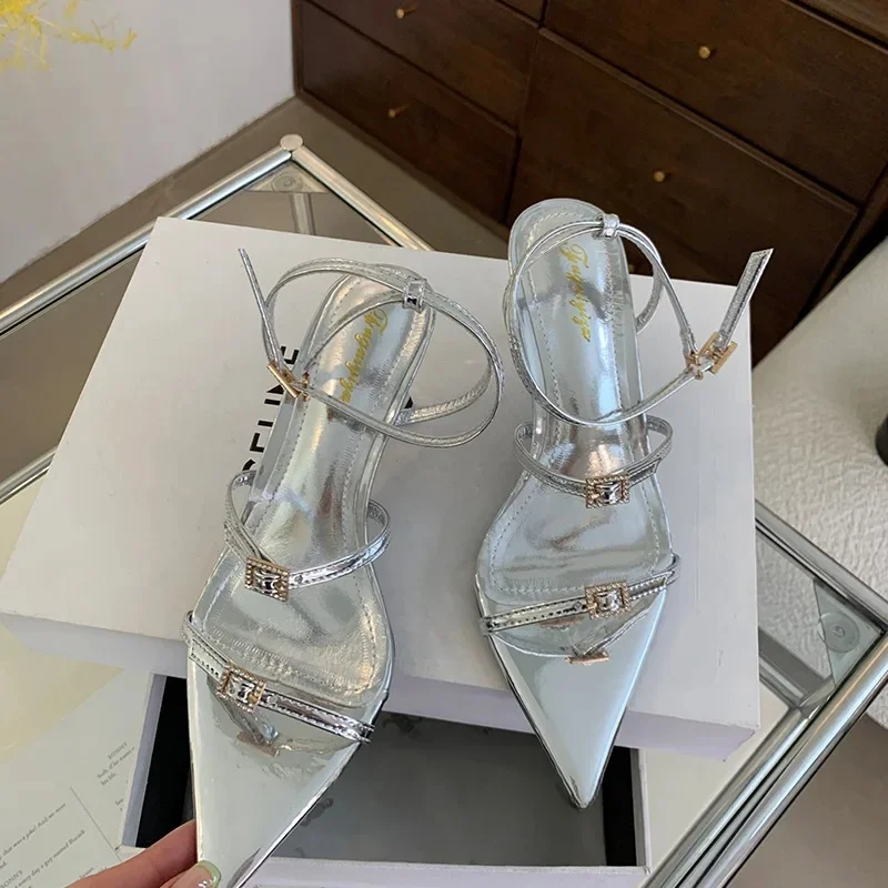 Tacones de aguja elegantes de estilo socialité para mujer, novedad de verano, llegada 2024, puntiagudos, espalda abierta, sin tirantes, Glamour, tacones altos, Sexy, romano - Image 6